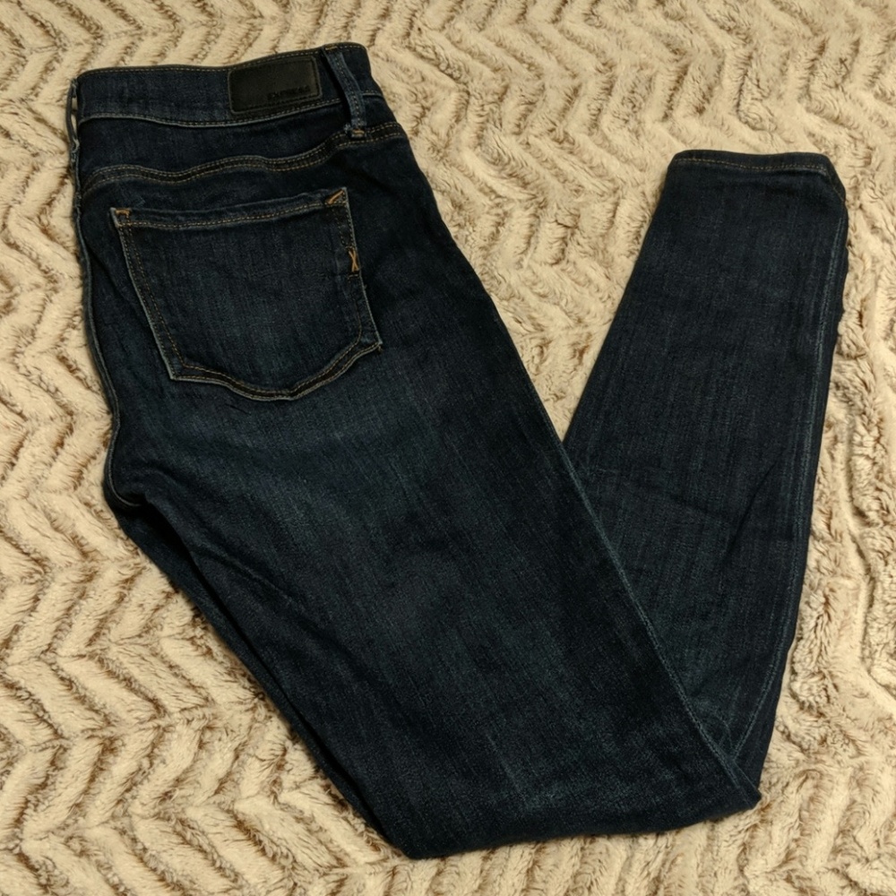 Express Jeans Skinny Legging Jean - Size 6